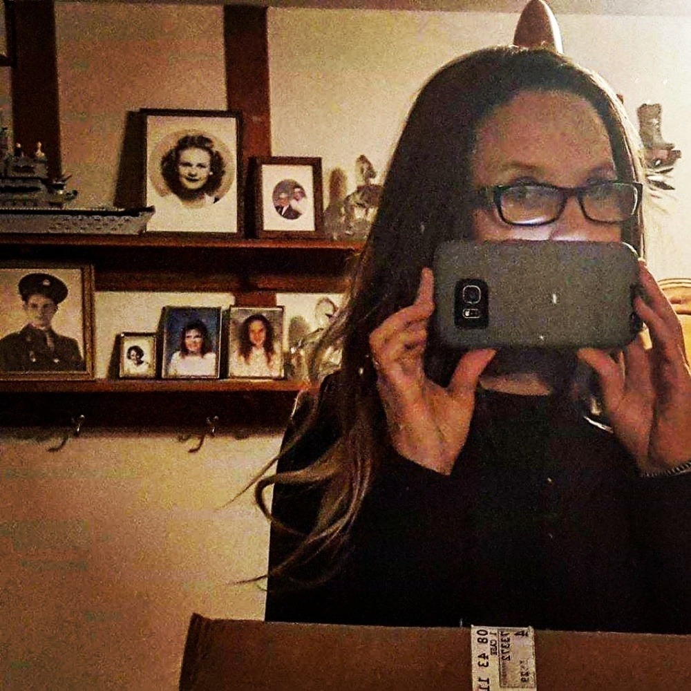 Meet your Posher, Jennifer